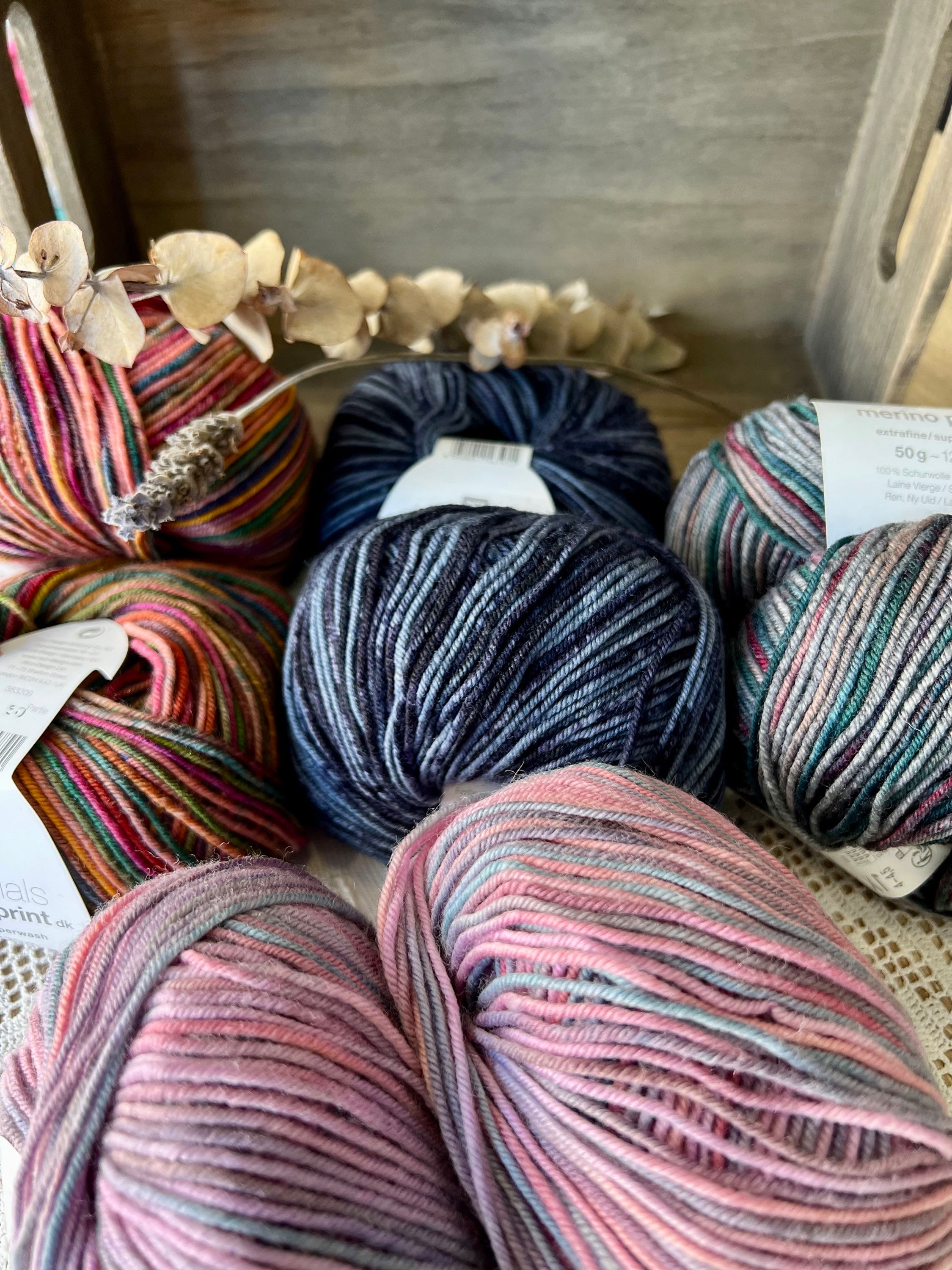 essentials merino print dk de rico