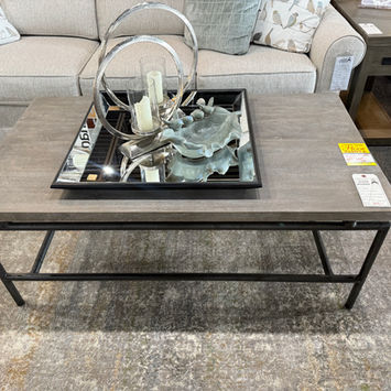 wood / metal Cocktail Table