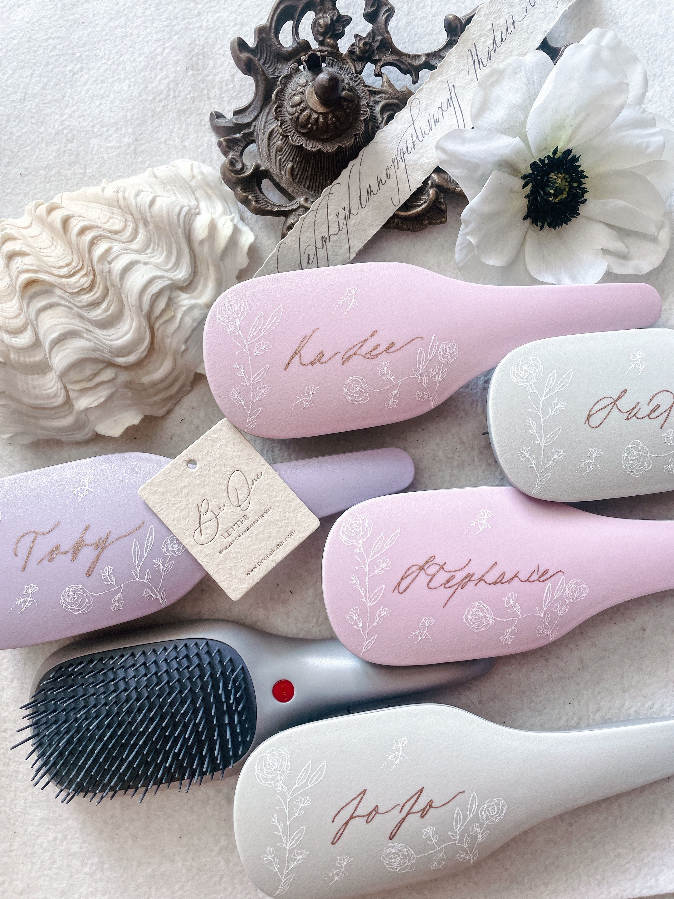 ARTISAN COMB - 客製手寫按摩順髮梳