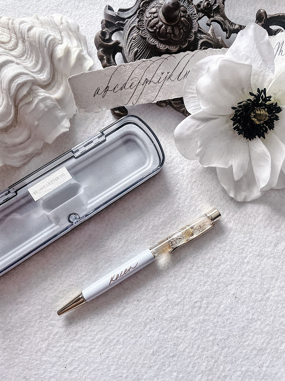 Thumbnail: Engraved Herbarium Pen 人手雕刻 浮游花原子筆