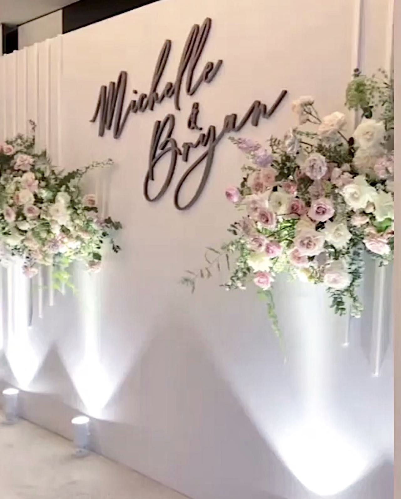 WEDDING LOGO DESIGN IN CALLIGRAPHY DESIGN