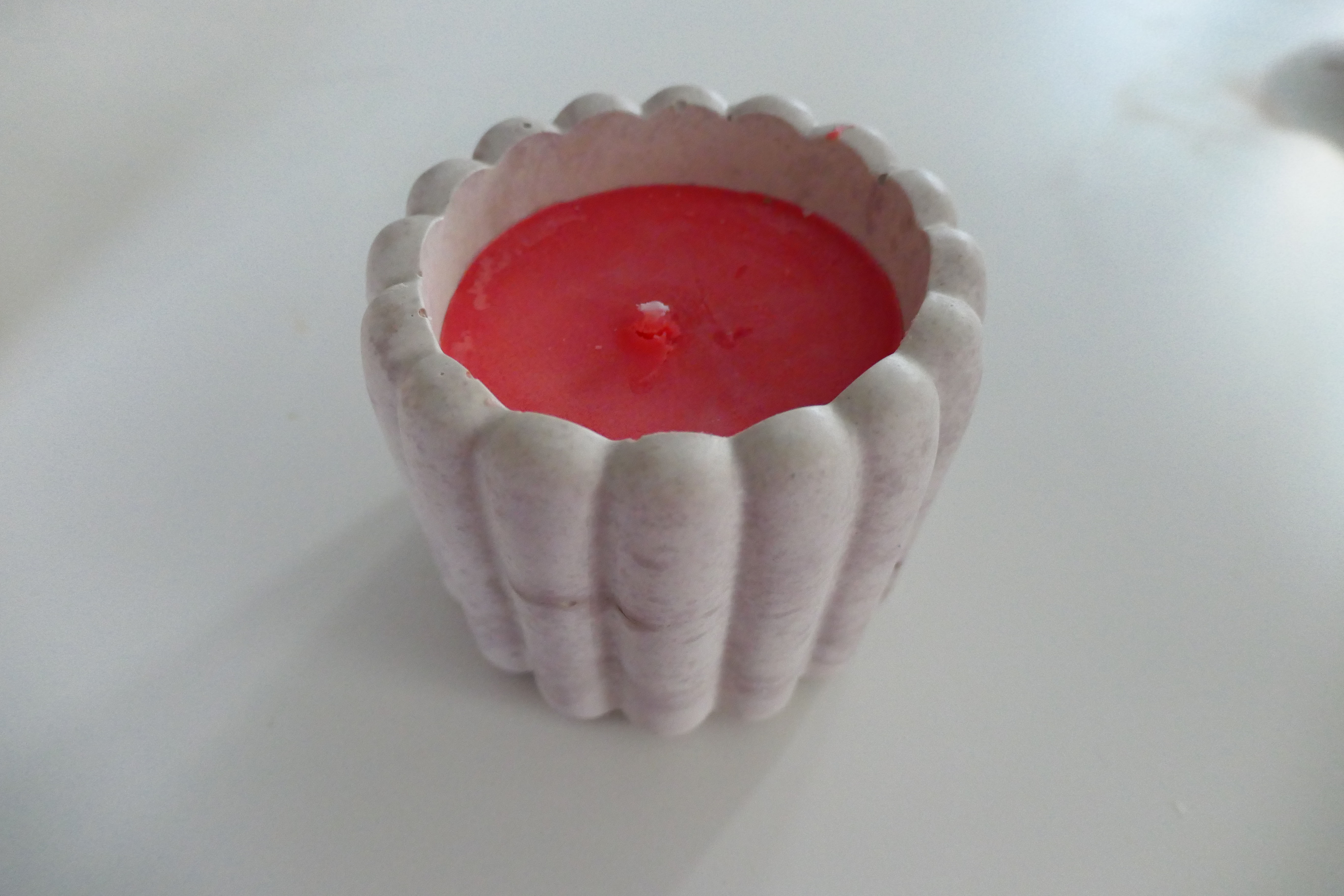 Céramique Ondulée avec Bougie