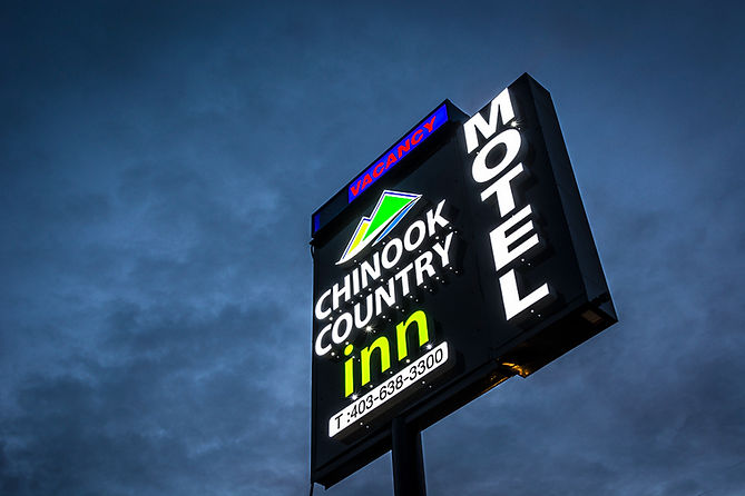 chinook-9930 (1)_edited.jpg