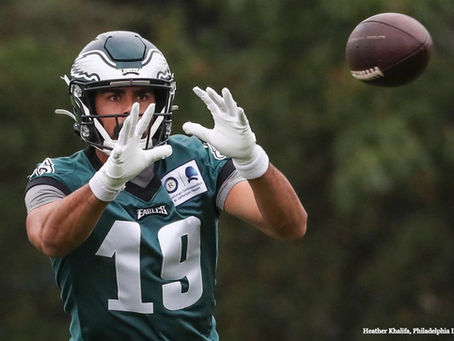 Should the Eagles tank for a higher draft pick?