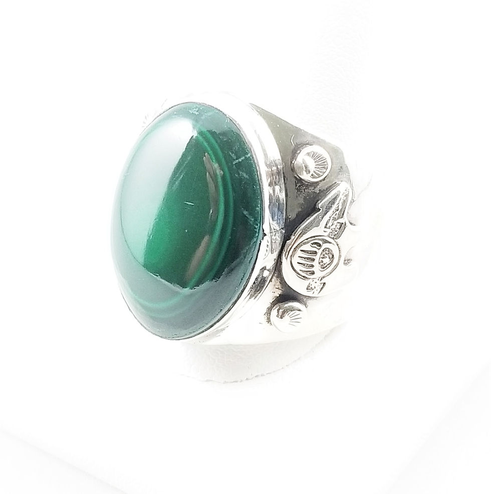 Thumbnail: Vintage Hand Crafted Sterling Silver & Malachite Gent's Ring