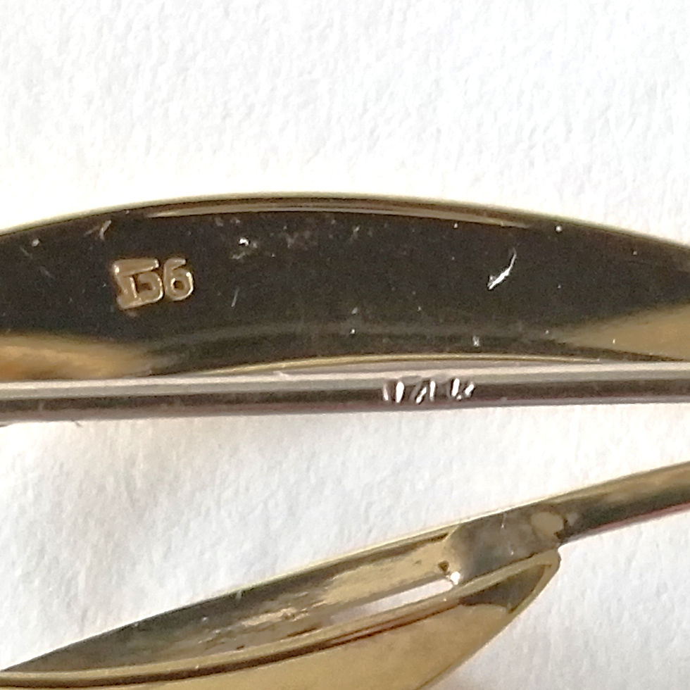 Thumbnail: Art Deco Sapphire & Diamond Brooch