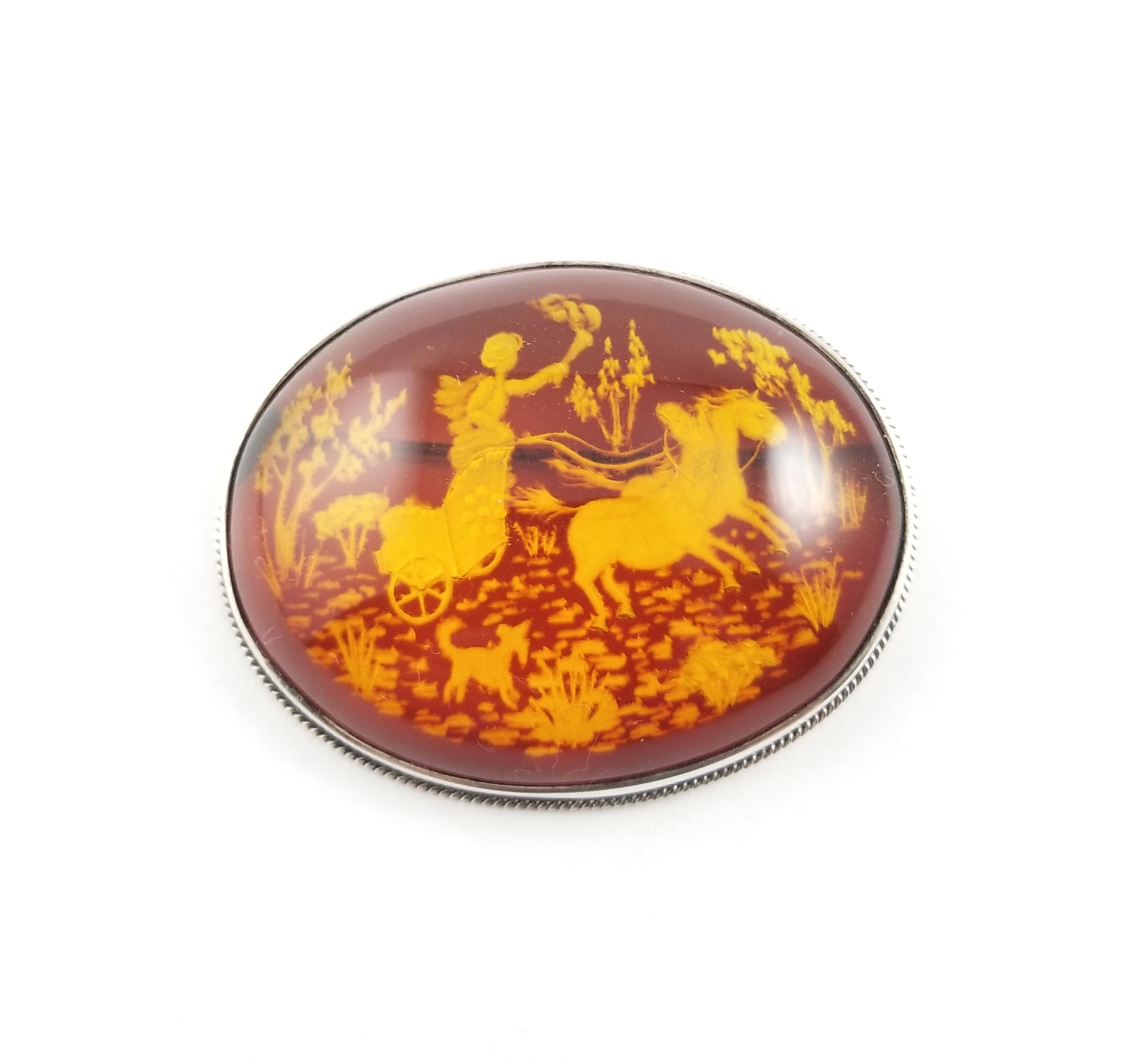 Art Deco Reverse Carved Glass Cameo Brooch