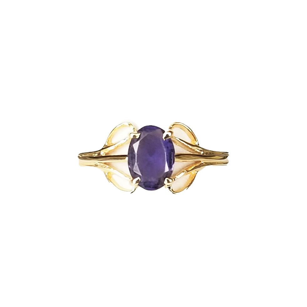 Thumbnail: Vintage 14k Amethyst Solitaire Ring