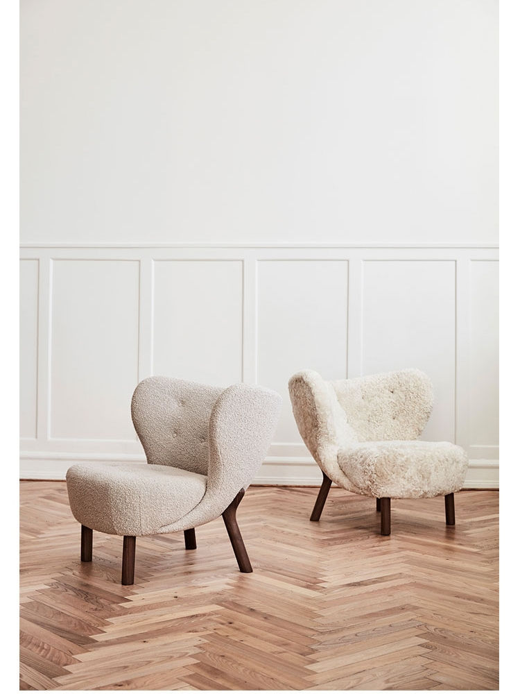 Thumbnail: PRUDENCE LOUNGE CHAIR