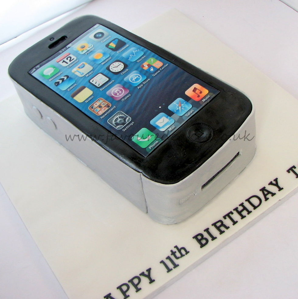 iPhone 5 Cake
