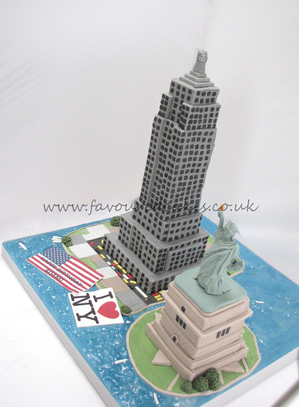New York Themed cake