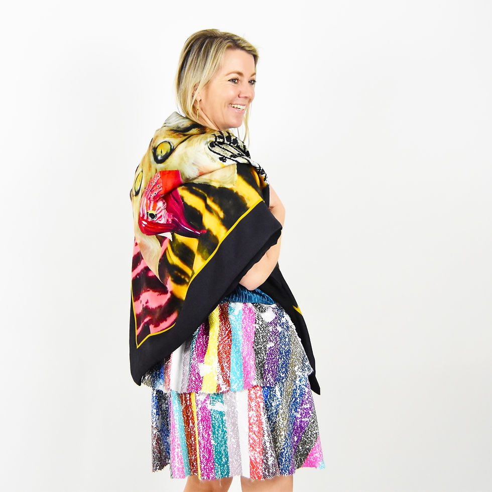 Thumbnail: Scarf 'You are classy'