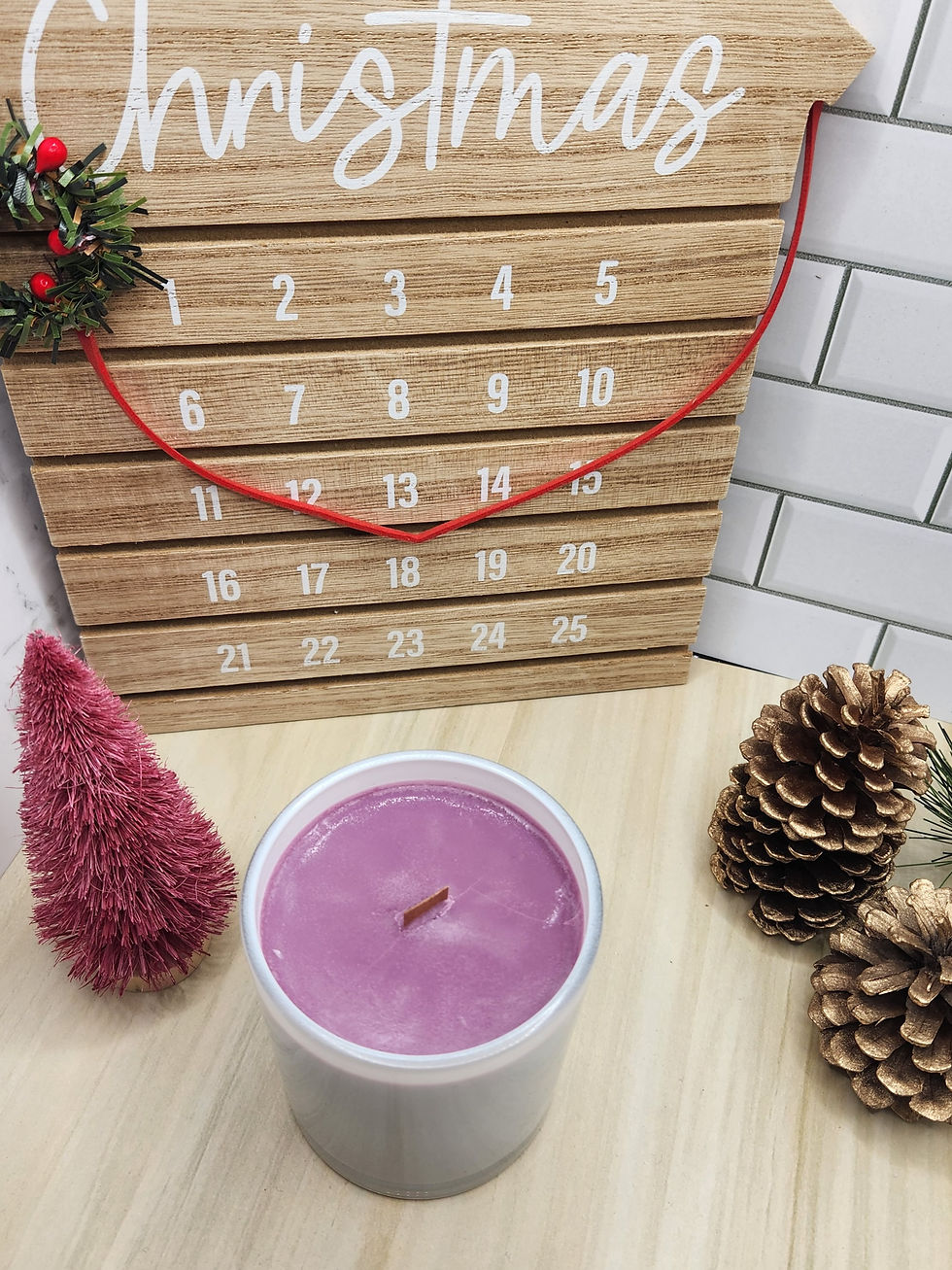 Thumbnail: Blackcurrant Absinthe Candle
