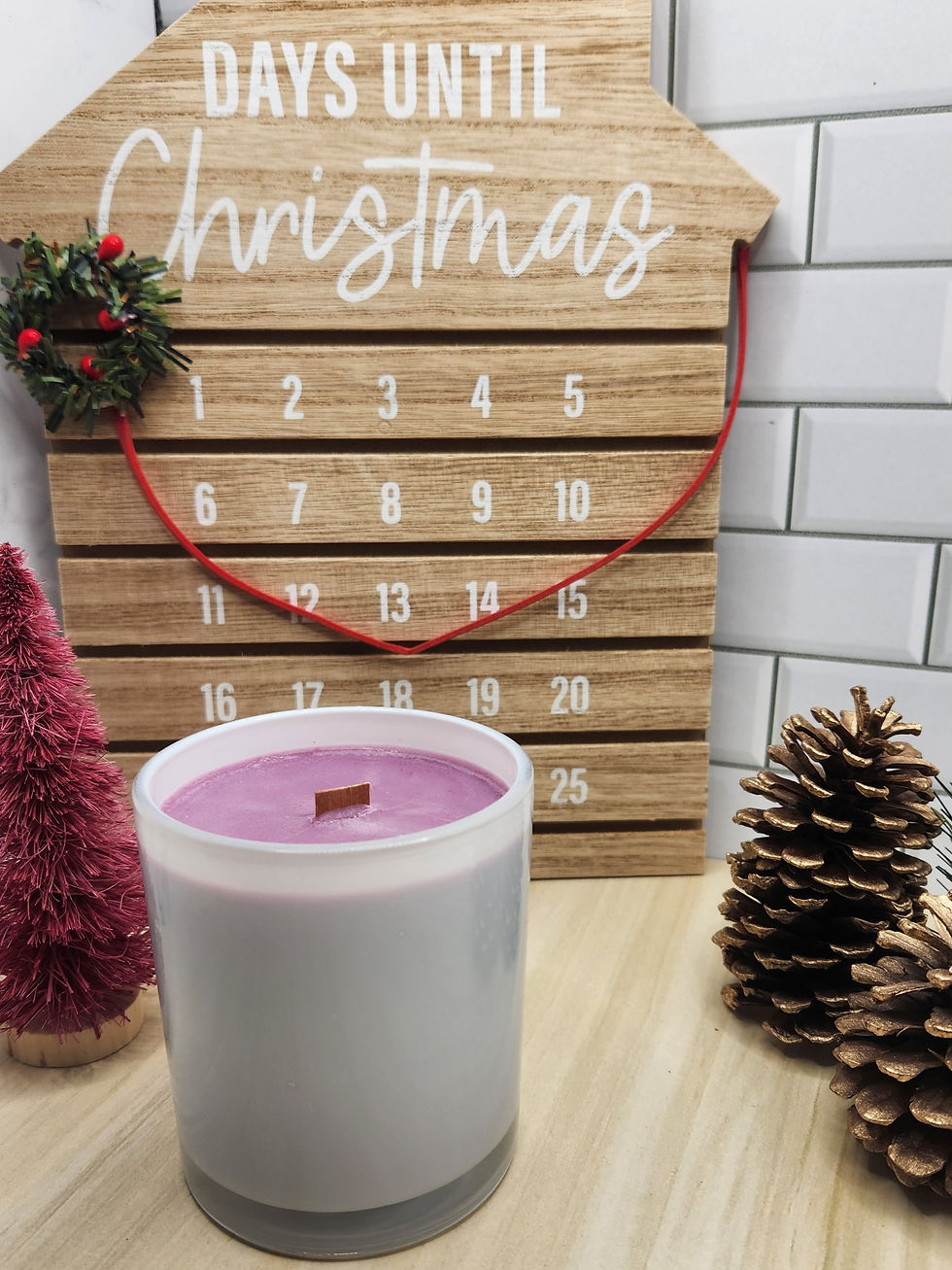 Thumbnail: Blackcurrant Absinthe Candle