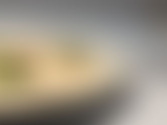 Risotto toscano con cinta senese, pecorino stagionato in paglia&fieno e gocce di miele.