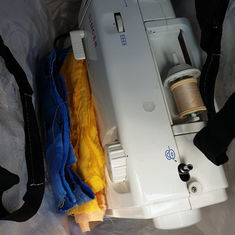 Confinés, mais pas abandonnés