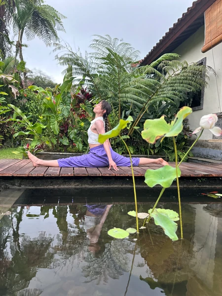 Hanumanasana Pozuna Giriş