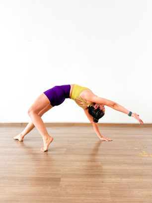 Geriye Eğilmelerin Yoga'da Derinlikli Açılımı