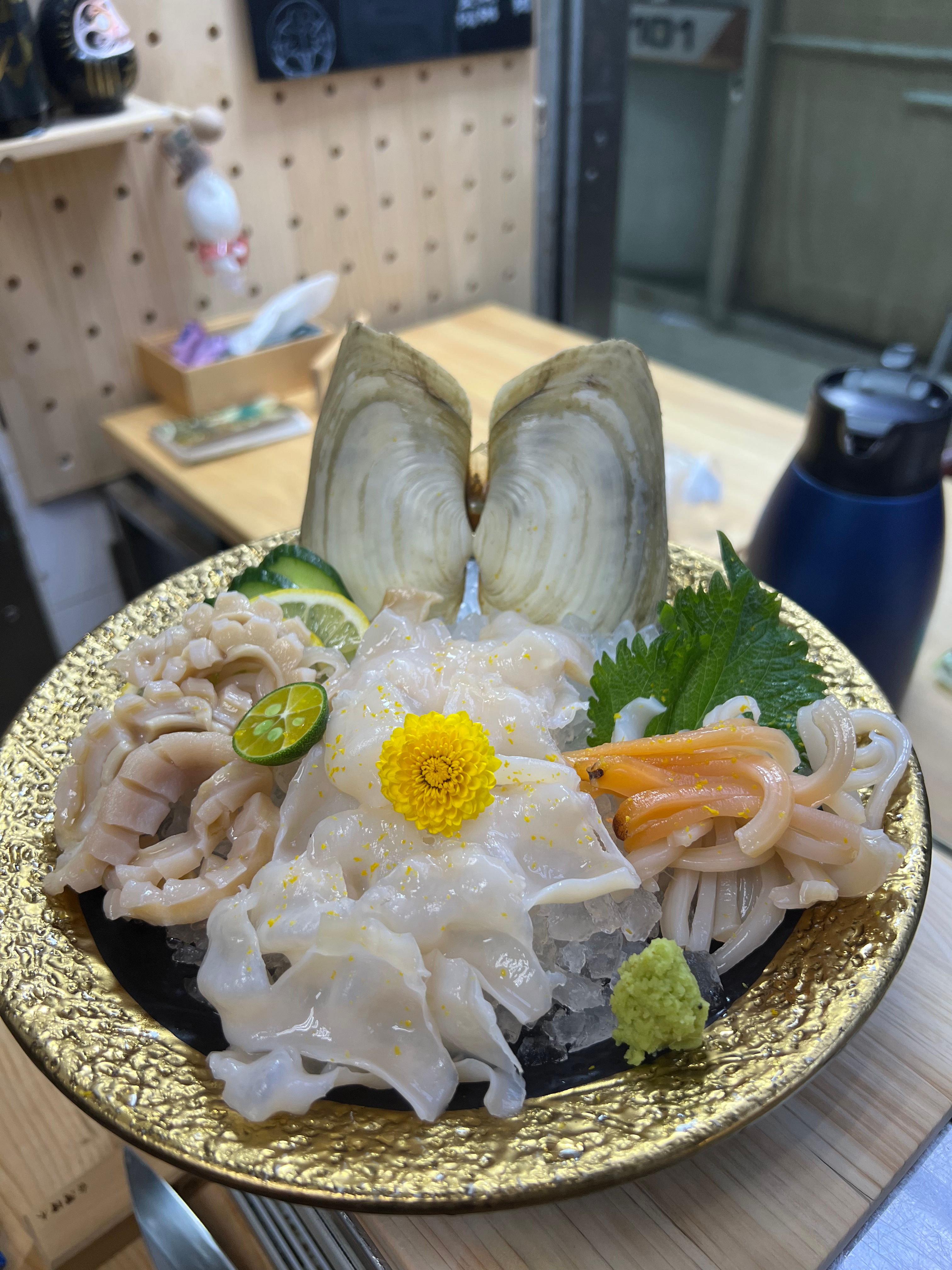 加拿大原隻象拔蚌刺身