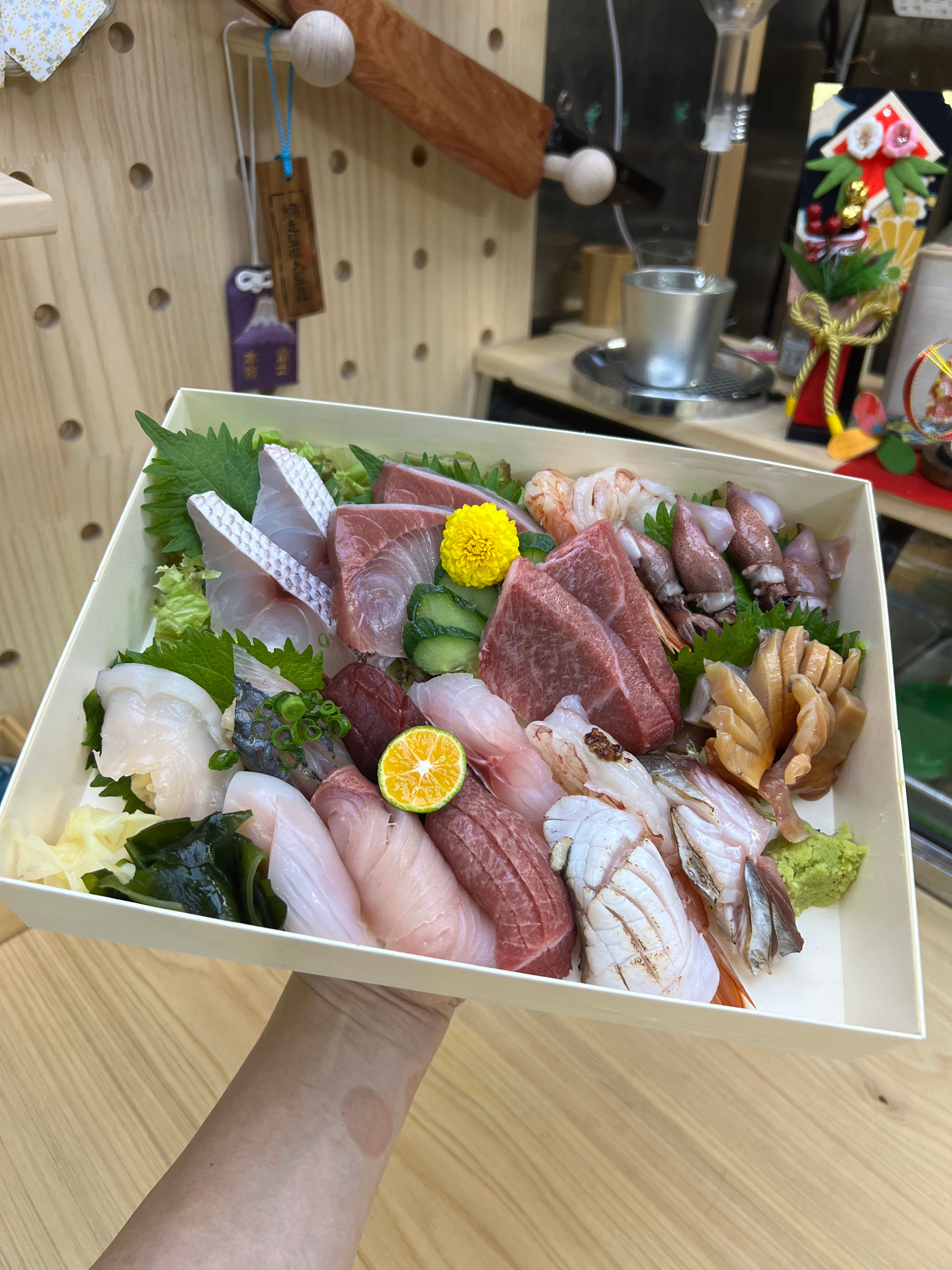 1人前發板刺身壽司set 