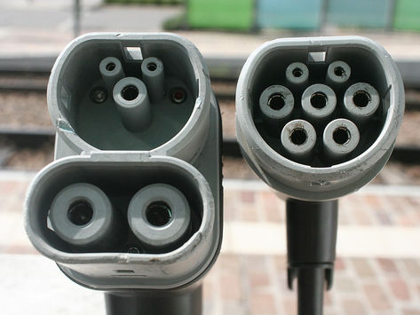 Les différents types de prises compatibles avec la plupart des véhicules électriques