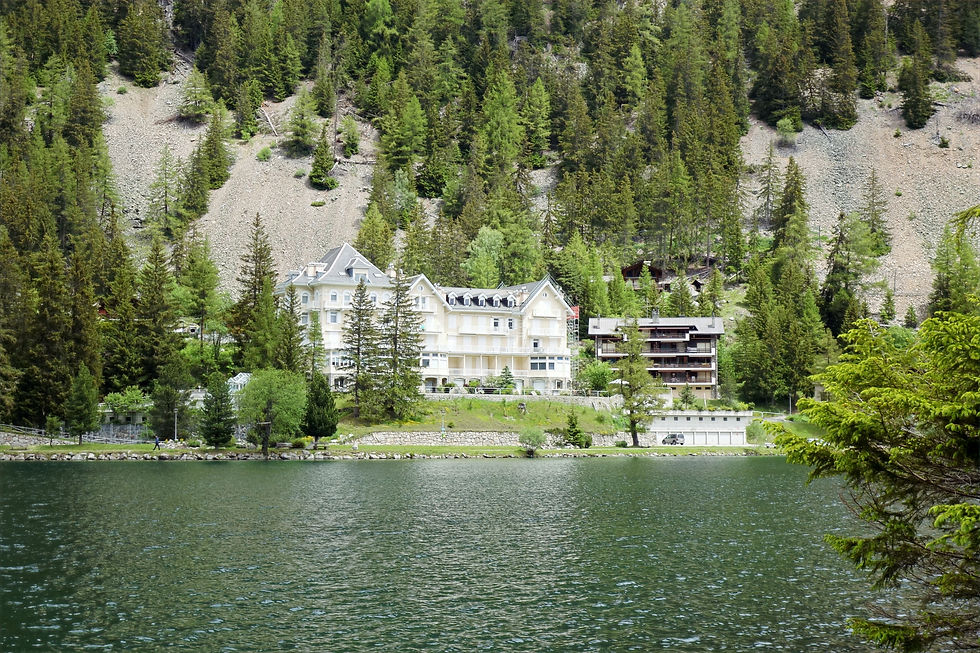 Ancienne résidence hôtelière - Virée verte ©