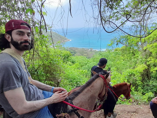 Conecta con la Sierra Nevada Espiritualmente. cabalgata ancestral Santa Marta