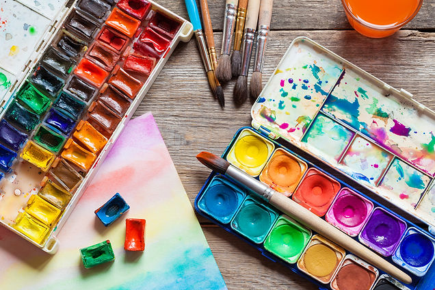 Set-of-watercolor-paints,-brushes-for-painting-517497166_1258x839.jpeg