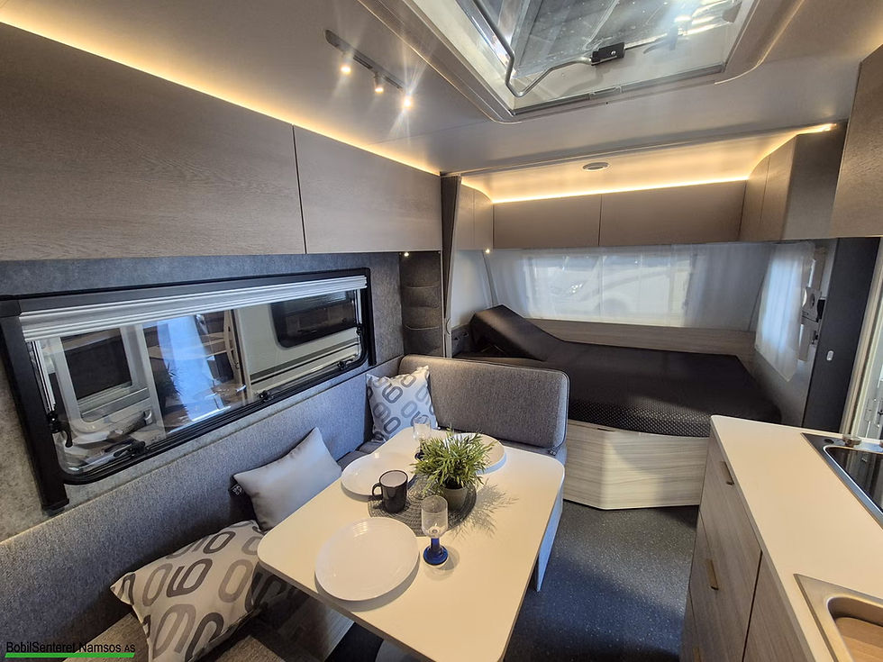 Moderne interiør i Adria Altea 552 PK