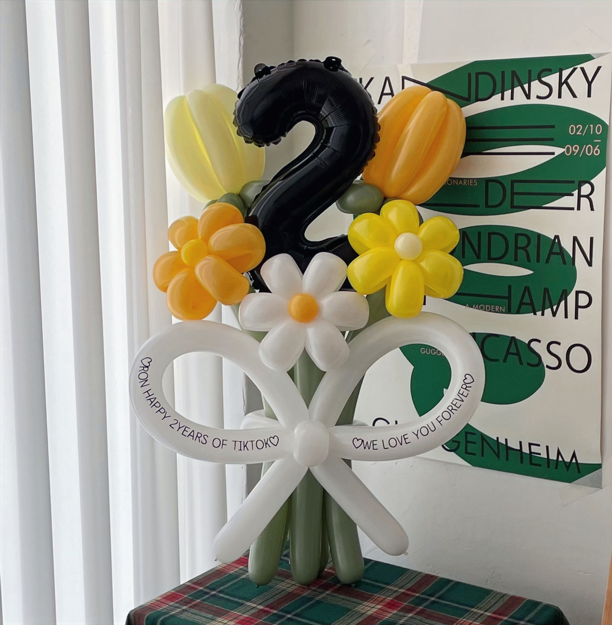 Daisy and Tulip Mix with Number Balloon
