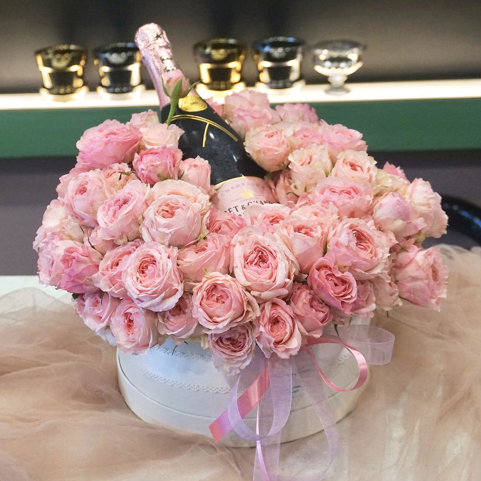 Thumbnail: 100 Roses with Rosé Champagne