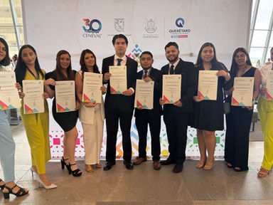 Reciben 17 médicos egresados de la UAT el Premio CENEVAL de Excelencia