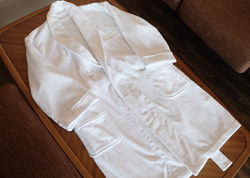LM bathrobes