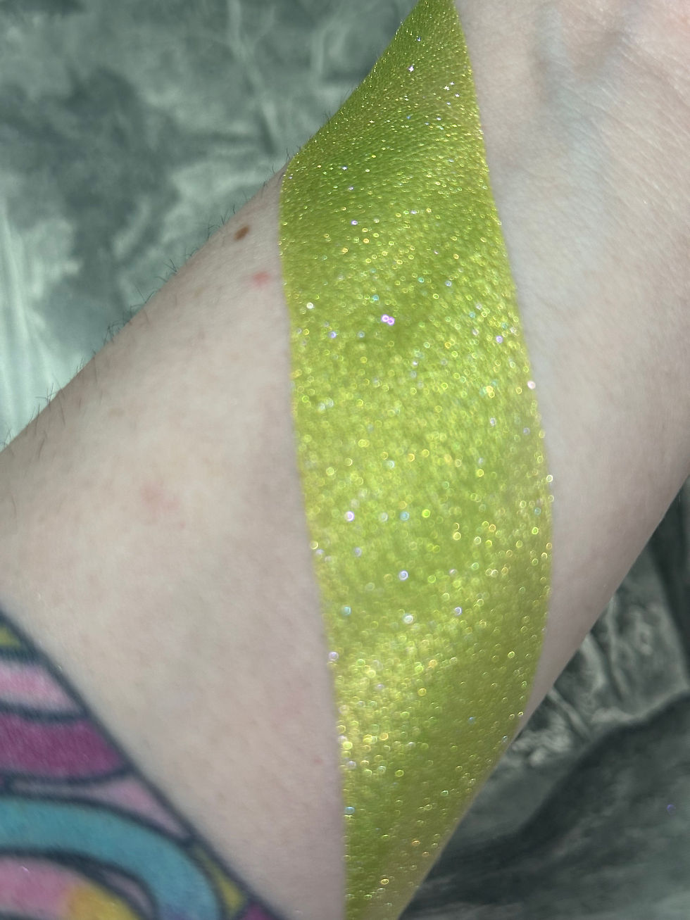 Thumbnail: Dancing Fairy - Golden Yellow Matte Eyeshadow