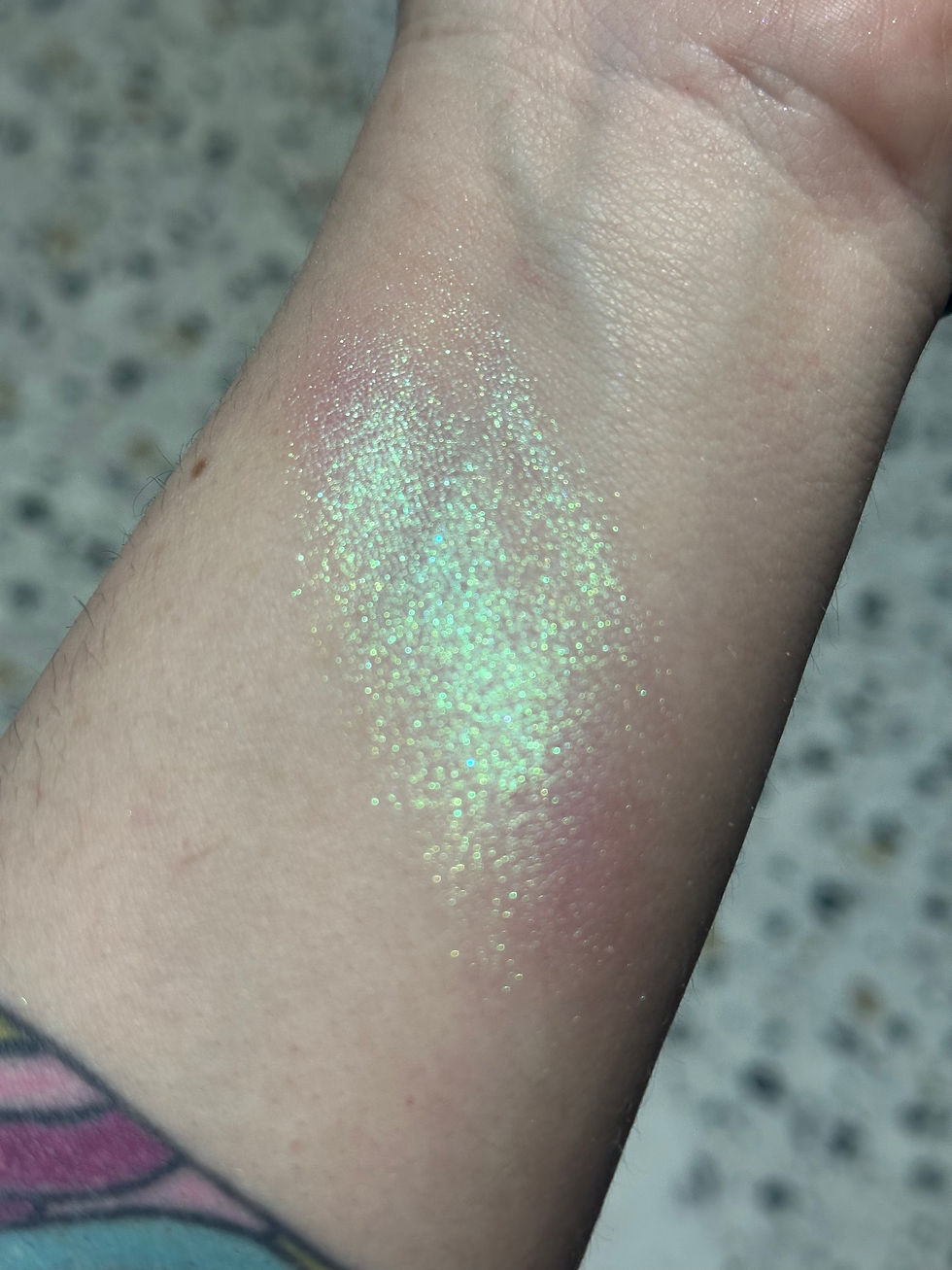 Thumbnail: Rose Mist Glow - Pink Green Highlighter Pressed Pigment 