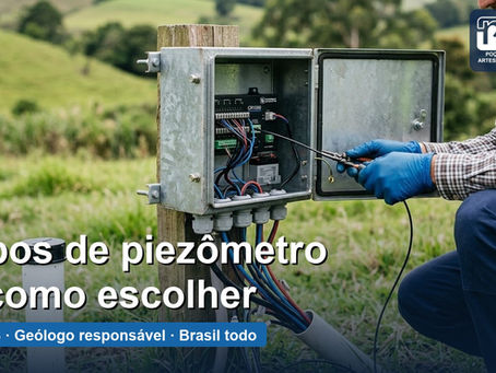 Capa com o texto “Tipos de piezômetro e como escolher” sobre a foto: técnico conecta cabos de piezômetros a um datalogger dentro de uma caixa de proteção fixada em poste, ao lado da boca de um piezômetro