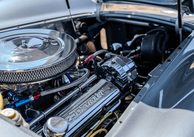 photographe jeremy richard studio paris moteur de voiture le man classic 2025