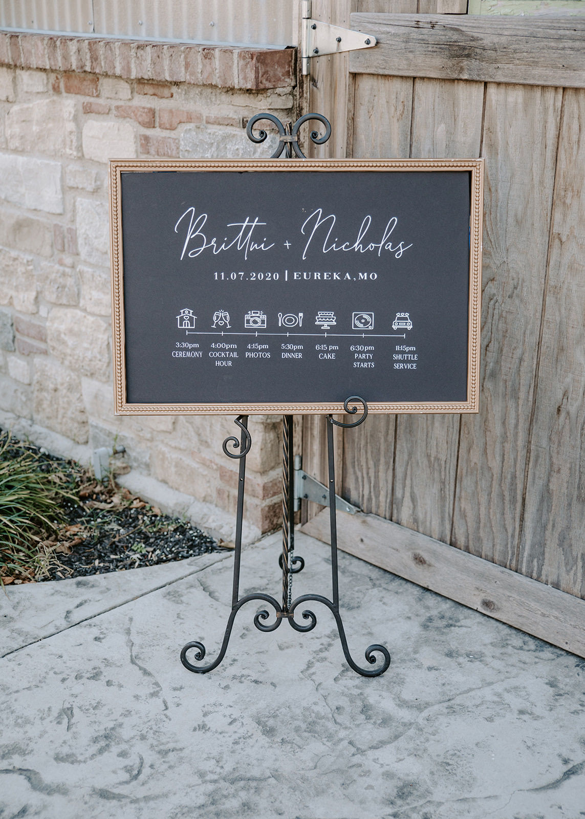 07 - Wedding Itinerary Sign