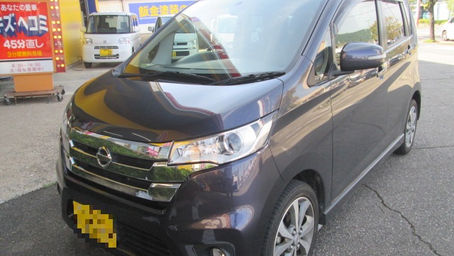 日産　デイズ　B21W
