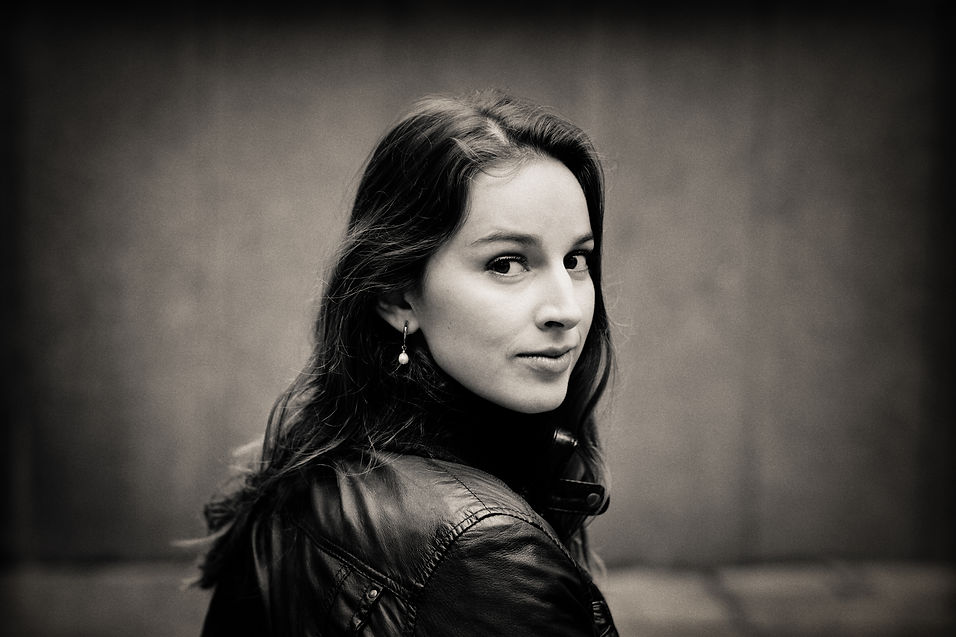 185 b&w hi-res (for print) - Anna Cavali