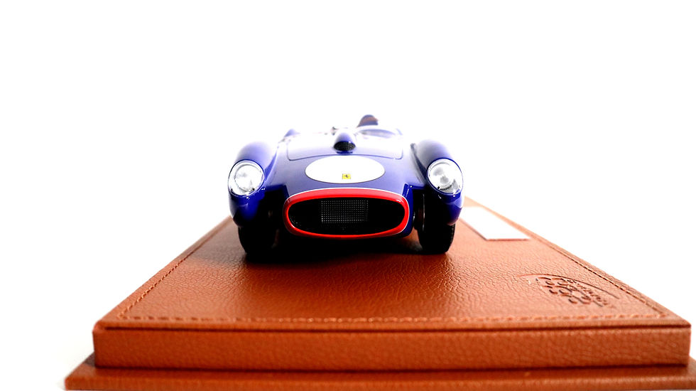 Thumbnail: 1957 FERRARI 250 TESTAROSSA 1:18 by BBR Models