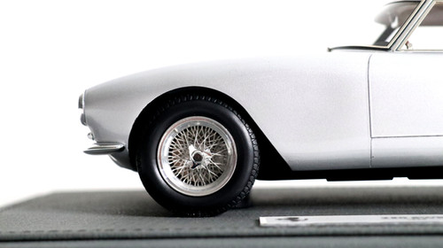 1959 FERRARI 250 GT SWB BERLINETTA PASSO CORTO | Legend Model Cars