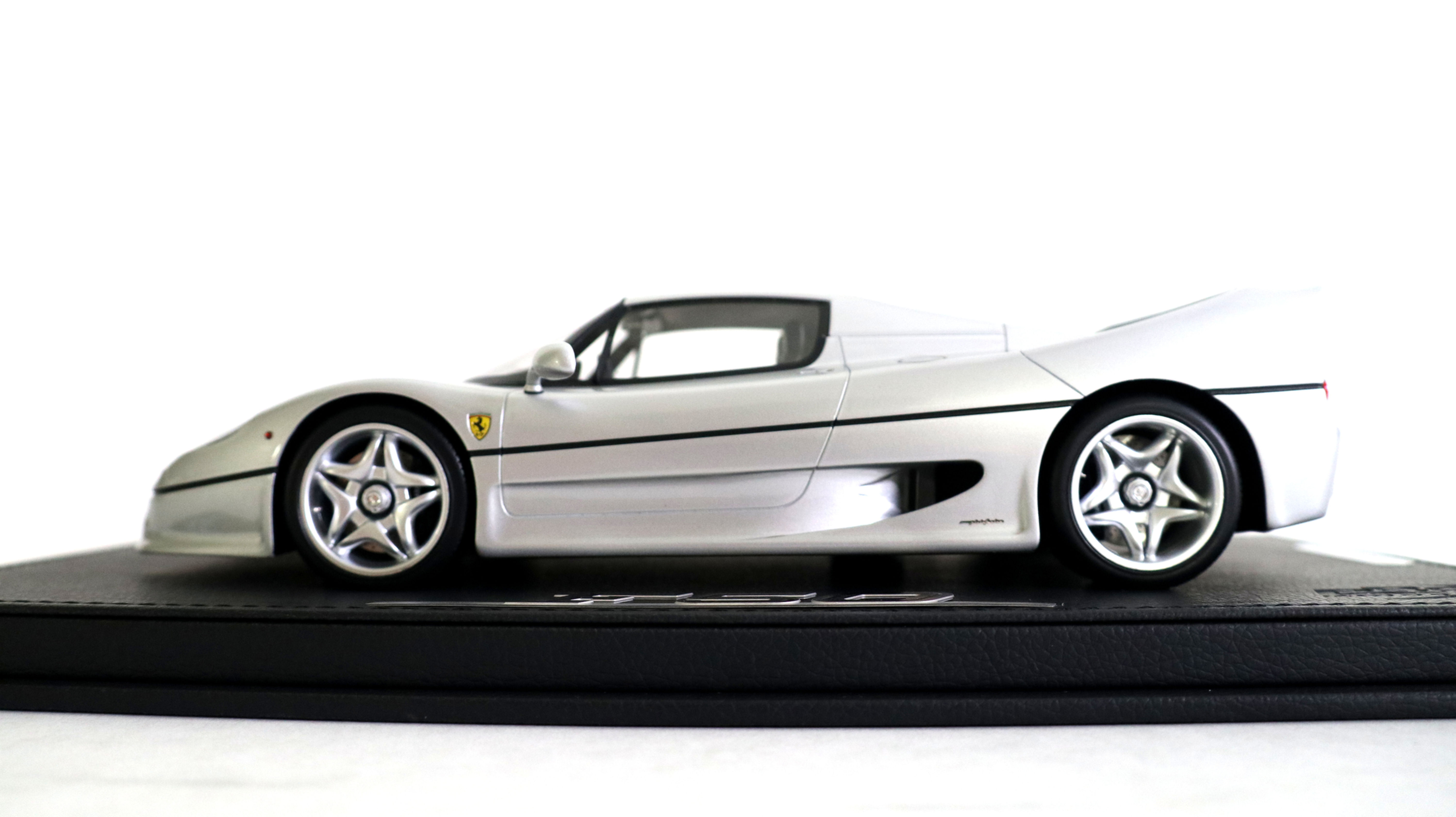 1995 FERRARI F50 1:18 by BBR Models