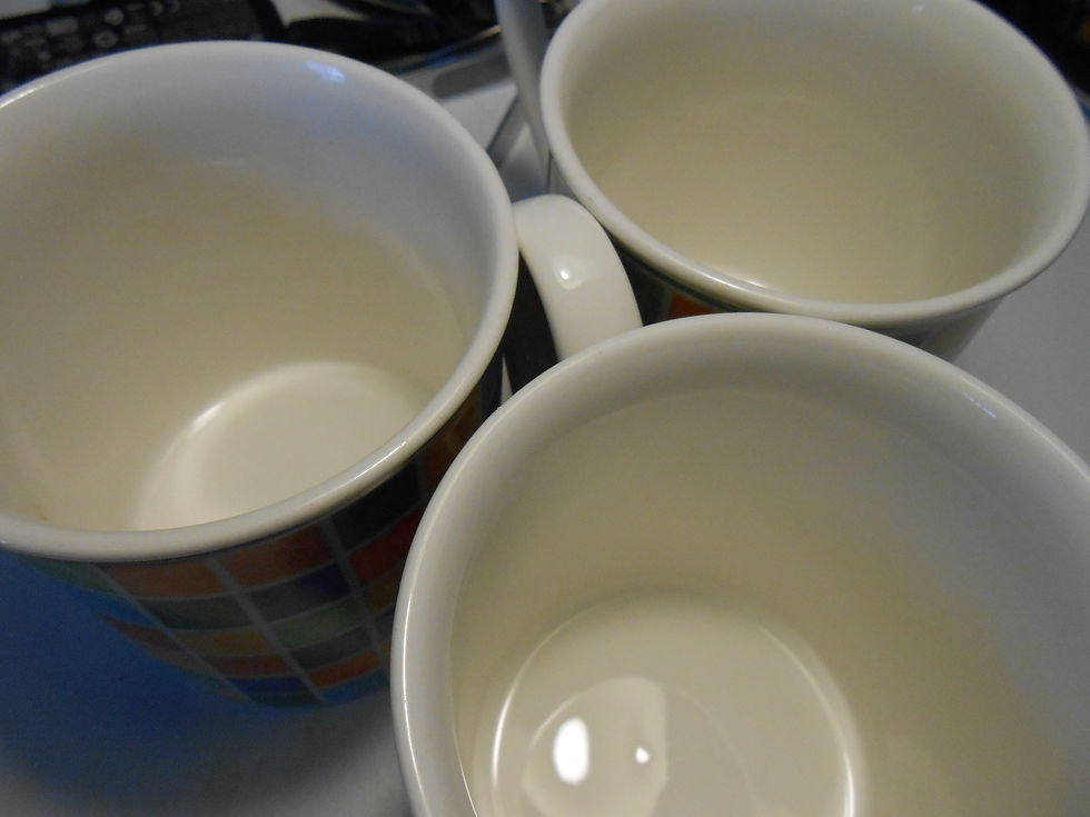 Thumbnail: Three Twist Alea Limone Pattern Villeroy and Bock Premium Porcelin Coffee Mugs