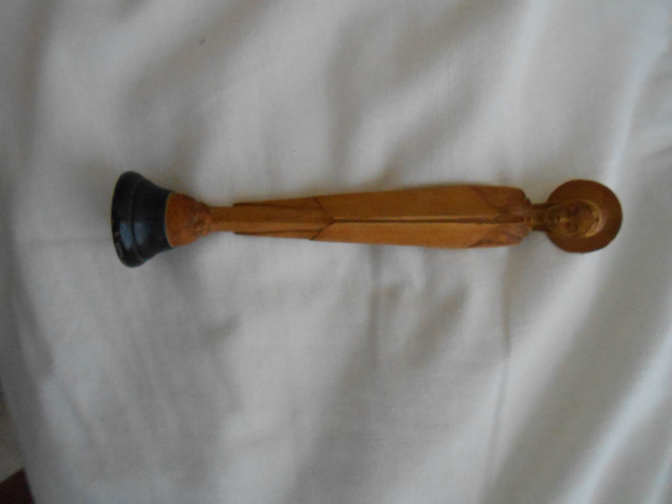 Thumbnail: Thin, Stylized Lady of Fatima Carving