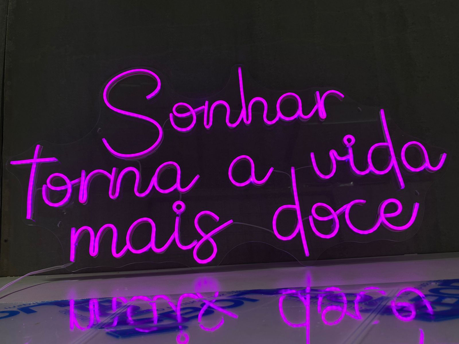 Sonhar torna a vida mais doce - 80 cm x 40 cm