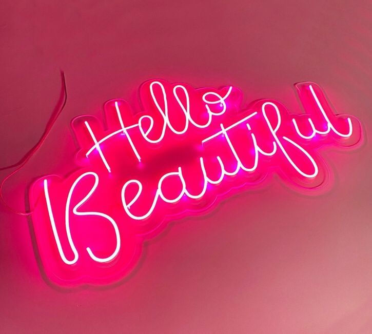 Hello Beautiful 100 cm