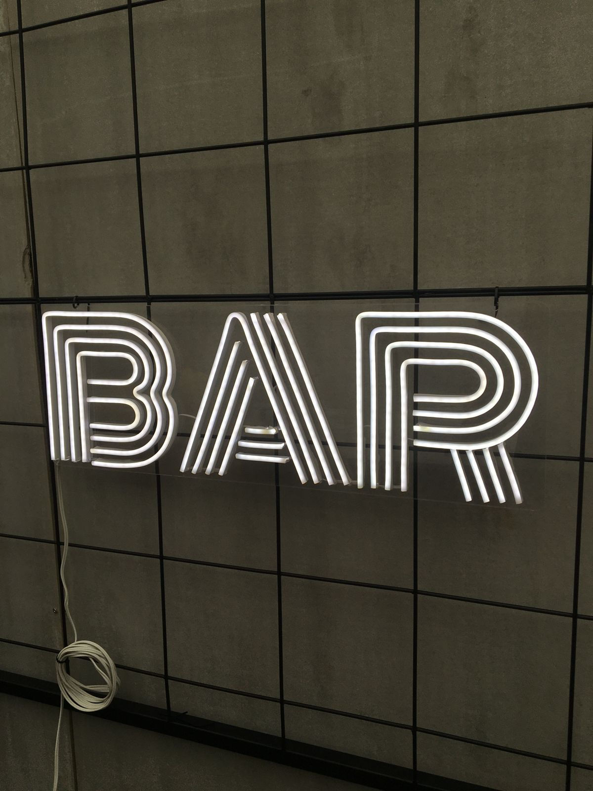 BAR - 50 cm x 20 cm