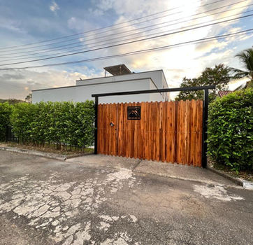 Alquiler de Casa con Piscina en Melgar - entrada