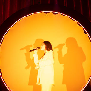 Photo Gallery: LÉON 